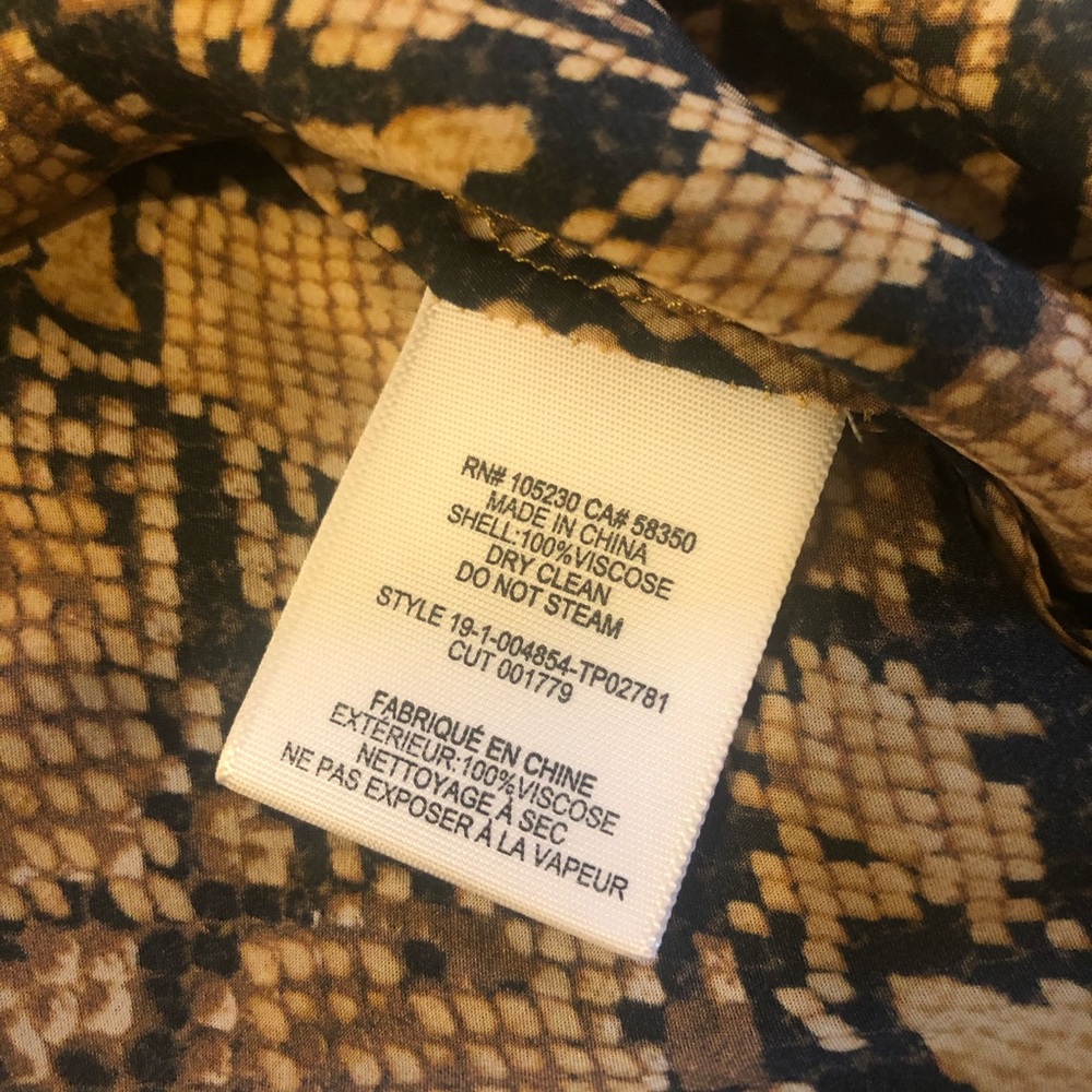 Joie Python Snake Print Sleevless Top NWT - image 8